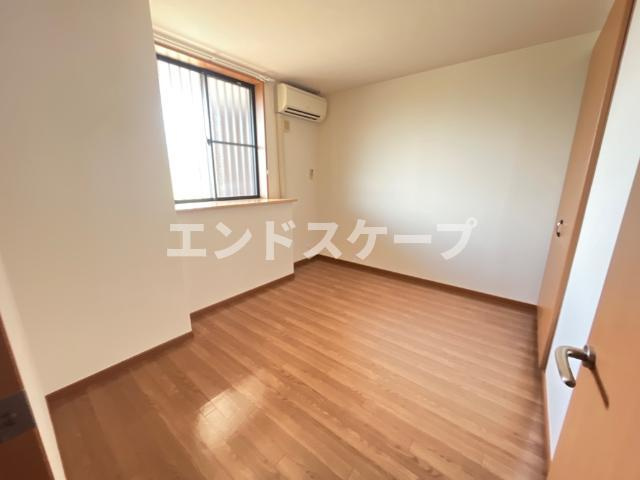 ヒーリングカーサＡの内装|洋室
高崎、前橋のお部屋探しはエンドスケープまで！お客様の理想お聞かせ下さい♪
