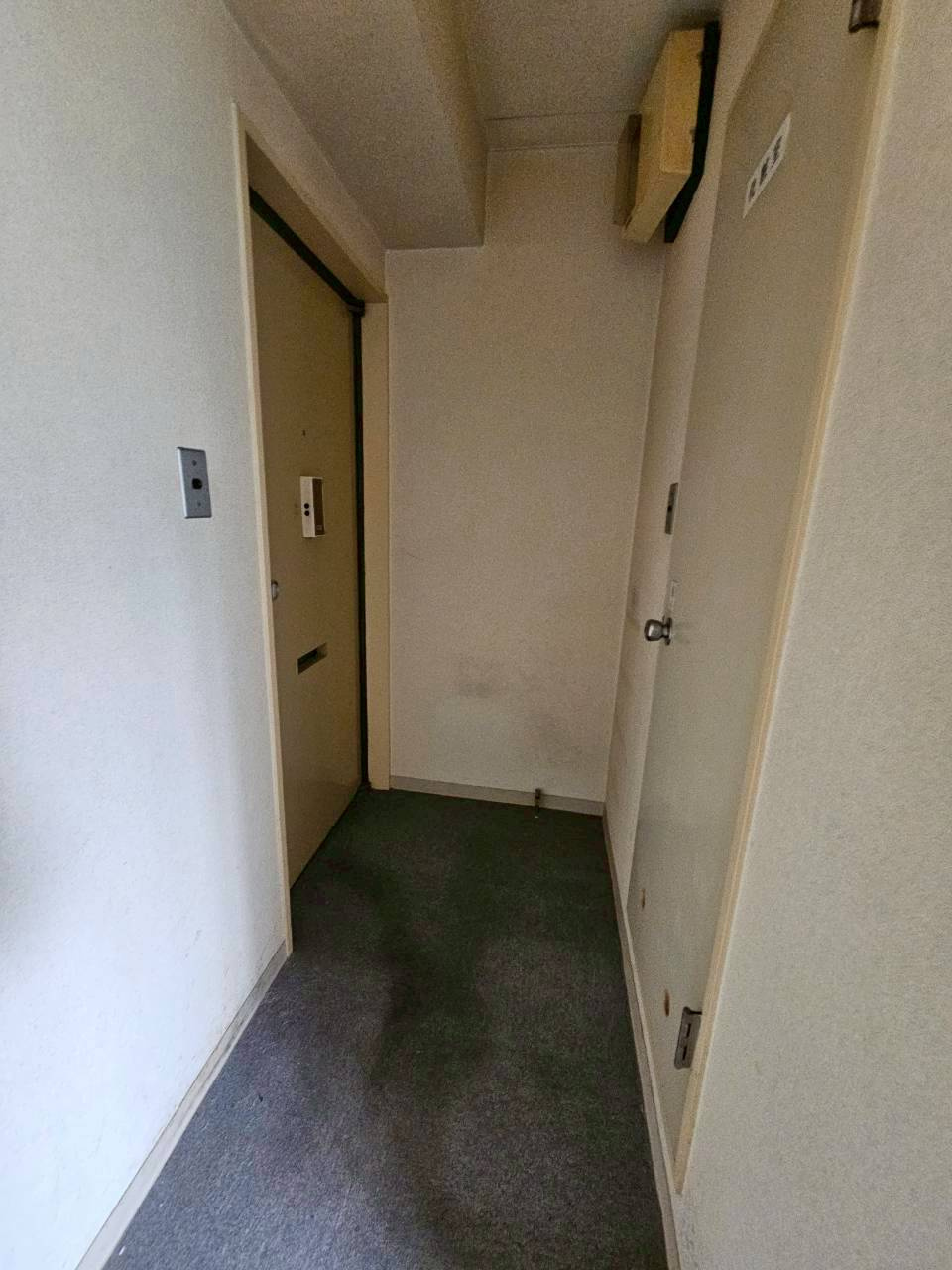 【玄関】