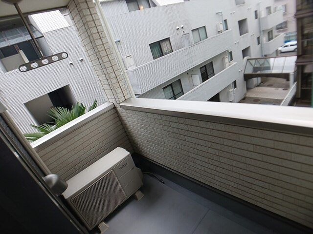 オセアン ジュンのバルコニー