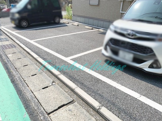 アドマーニのその他共用部分|駐車場あり♪