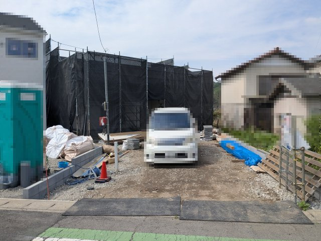 CRADLE GARDEN吉井町小暮の駐車場