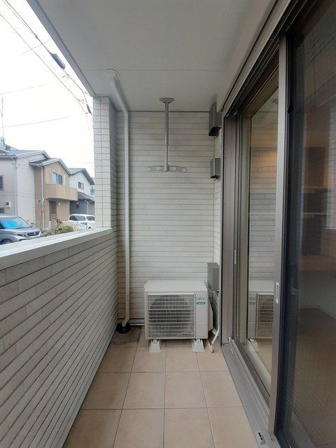 プレシャス１９のバルコニー