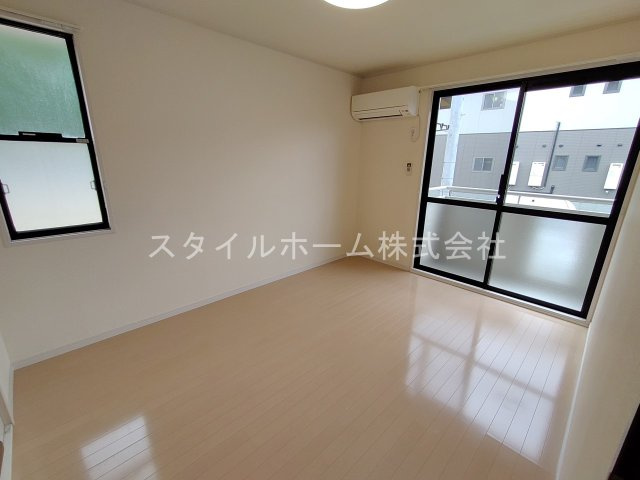 セジュールみそのの居間・リビング