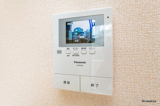 サン・ドエルのセキュリティ|室内の写真は同じ建物内の別のお部屋のものです。