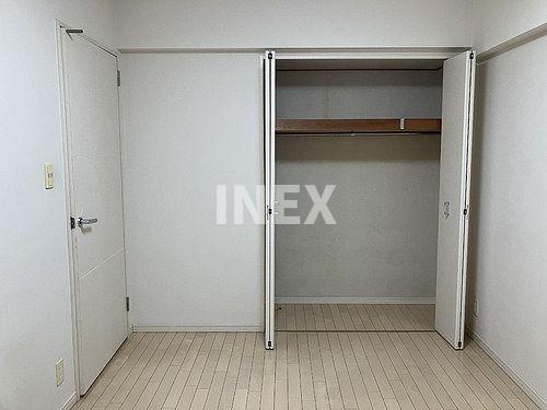 横浜市戸塚区戸塚町の賃貸マンションの収納