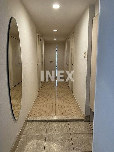 横浜市戸塚区戸塚町の賃貸マンションの玄関