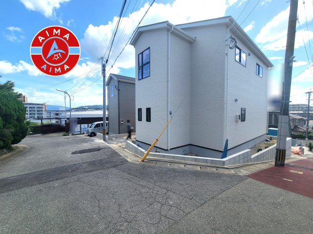 福岡市南区寺塚1丁目第2-3棟（1号棟）の前面道路含む現地写真|見学の時間などお気軽にお問い合わせ下さい。