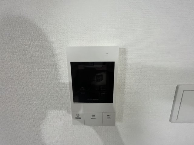 badge tomoi Est Vlのセキュリティ