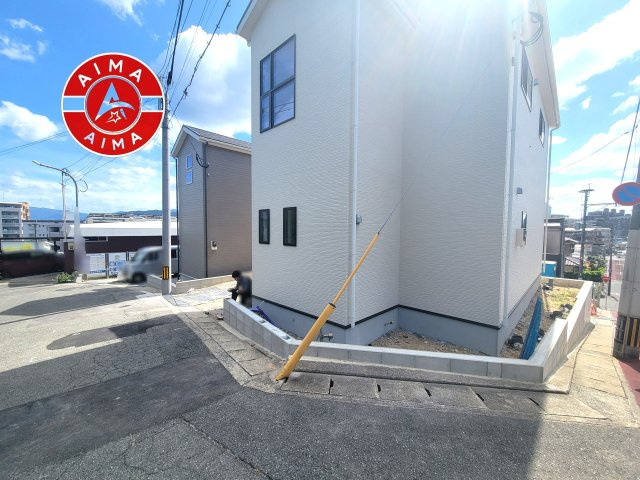 福岡市南区寺塚1丁目第2-3棟（3号棟）の前面道路含む現地写真|見学の時間などお気軽にお問い合わせ下さい。