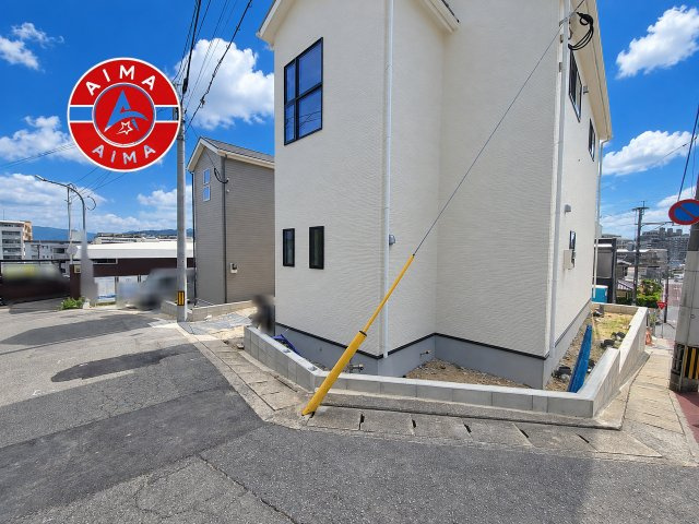 福岡市南区寺塚1丁目第2-3棟（3号棟）の前面道路含む現地写真|見学の時間などお気軽にお問い合わせ下さい。
