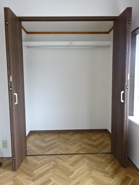 臼井パーソナルアパートの収納