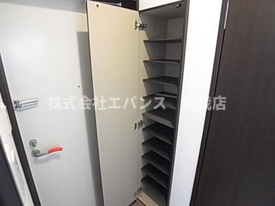 【エントランス】 | Riria本千葉弐番館