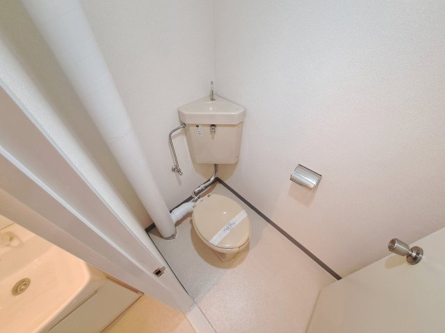 第二西田ビルのトイレ
