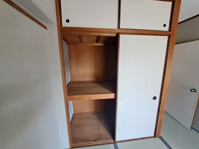 第二西田ビルの収納