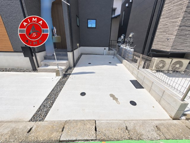 福岡市早良区田村5丁目第6-1棟（1号棟）の外観|広々した駐車場です。