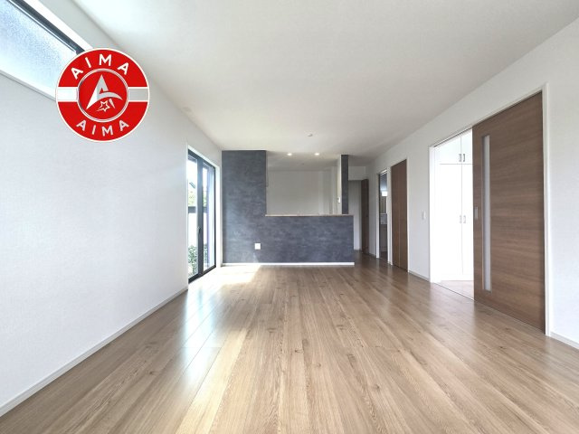 福岡市早良区田村5丁目第6-1棟（1号棟）の居間・リビング|多くの時間を過すことになるリビングだからこそ、いつも穏やかな空間・解放感が味わえ毎日が充実します。