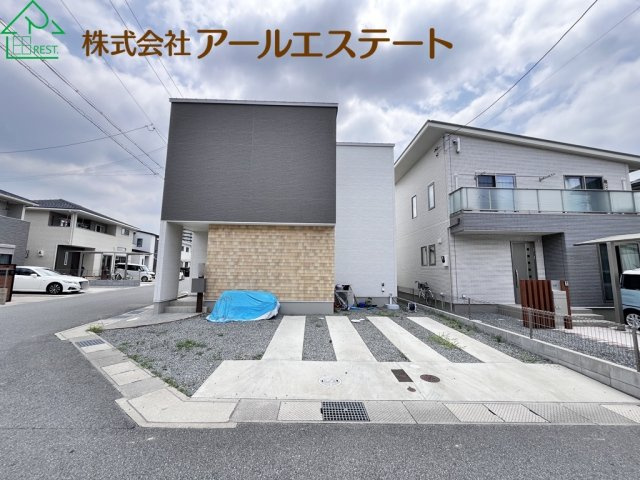 姫路市花田町加納原田　　中古戸建の駐車場