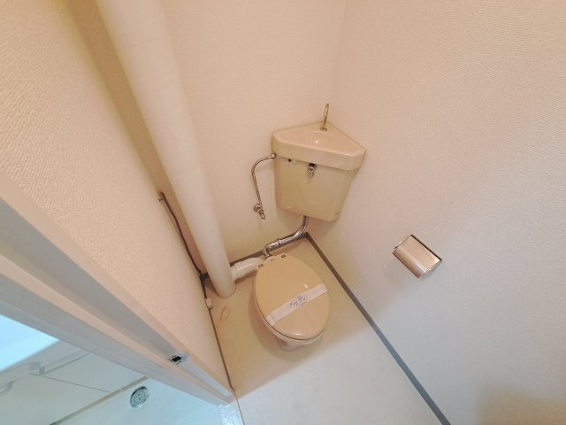 第二西田ビルのトイレ
