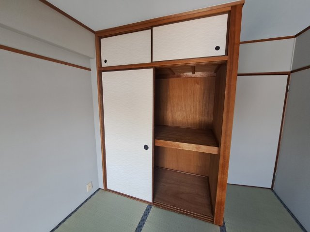第二西田ビルの収納