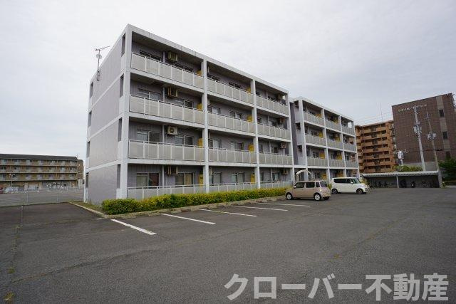カーサ・ウィルの駐車場