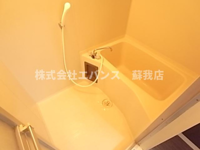 【浴室】 | 第一登美ビル | 落ち着いた空間のお風呂です