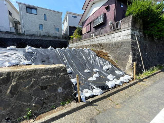 土地が広いとやれるコトはそれだけ増える！夢も現実もこの地で掴め！！！な、『旭区上白根１丁目』更地の売地の外観|現地写真です
