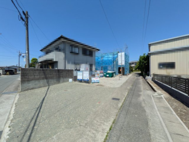 CRADLE GARDEN箕郷町上芝第3の前面道路含む現地写真