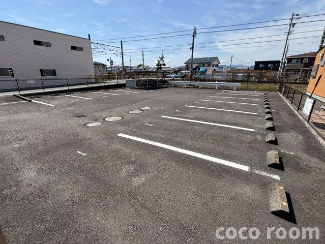 ベルドミールⅡの駐車場