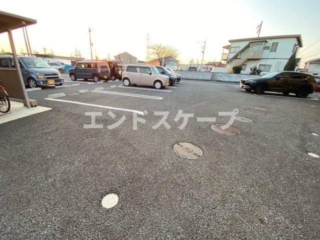 ＥＴＥＲＮＡ宮子の駐車場|高崎、前橋のお部屋探しはエンドスケープまで！お客様の理想お聞かせ下さい♪