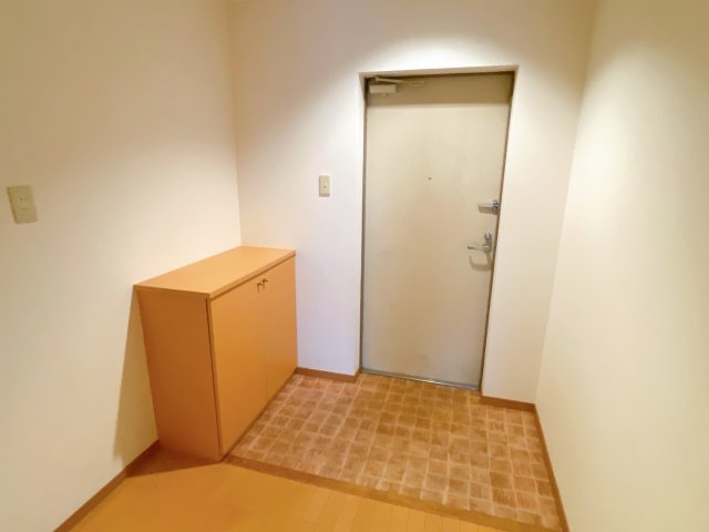 クレーネワンの玄関
