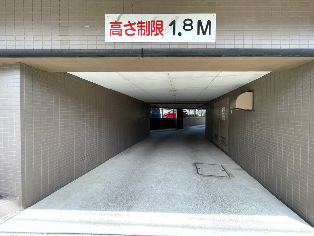 W.I.Cは２か所！狭くない３ＬＤＫでユトリの新生活をココで！横浜では必須？なバイク置場は無償！しかも、鍵付きで盗難防止対策もされている『コスモ横浜鶴ヶ峰』リノベーションの外観|外観です