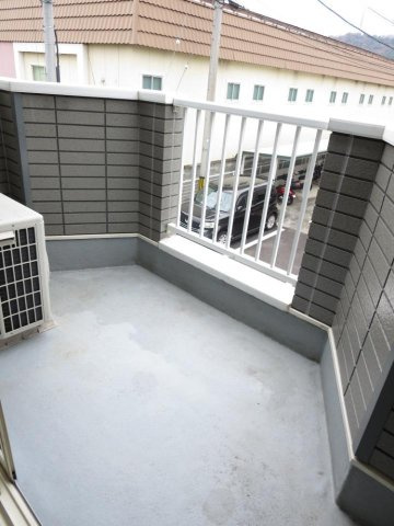 パインヒル石井　Ａのバルコニー|バルコニー付きです