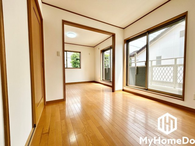 北区中味鋺の寝室|陽当たり、通風良好なので過ごしやすいお部屋となっております。