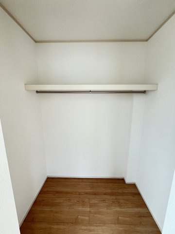 【収納】 | 糟屋郡須恵町新原第1　B号棟（全2棟）【仲介手数料無料・0円】 | 施工例。施工例は完成時と異なる場合があります。
