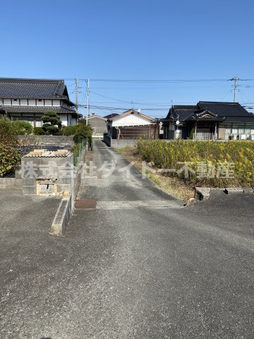 田中アパートの駐車場