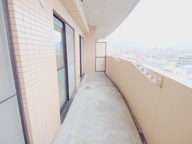 クレセールⅡ番館のバルコニー