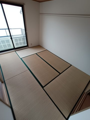 サンビレッジ上郷 A棟の和室