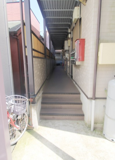 横浜市港北区岸根町のアパートのその他
