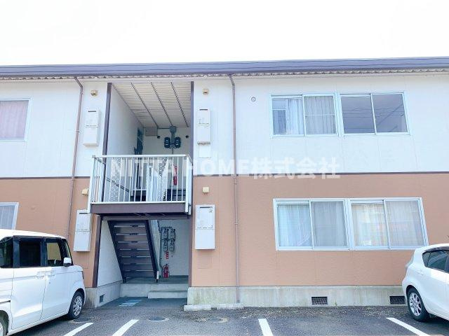 福知山市前田新町のアパートのエントランス|スーパーまで徒歩３分です◎
