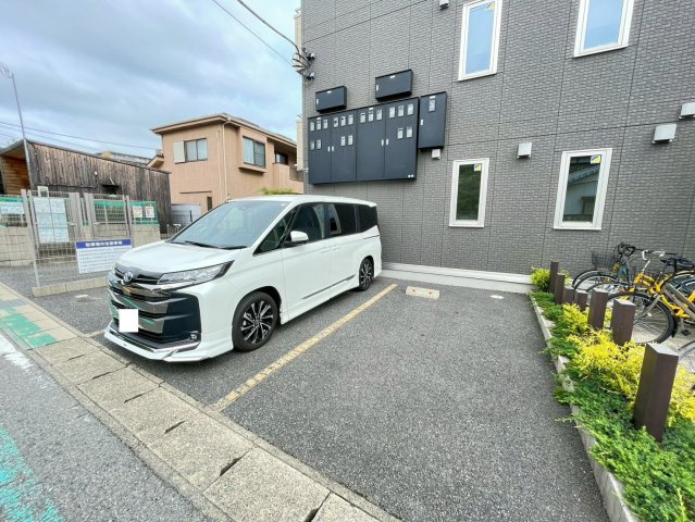 【駐車場】 | ルラシオン