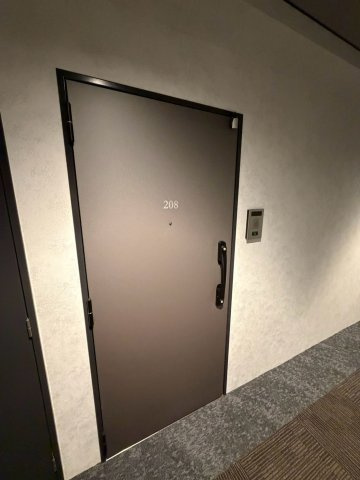 S-RESIDENCE高岳bresa(ブレサ)の玄関
