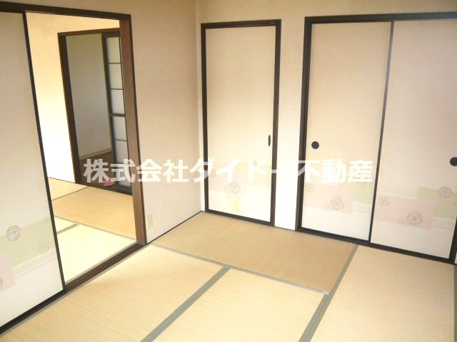 ホワイトコーポの和室
