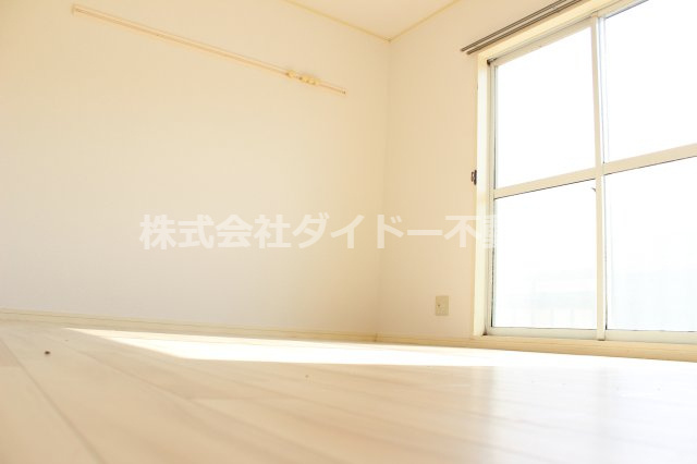 エクセレントハイム楽市Ａの居間・リビング