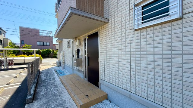 アンソレイエ自由ヶ丘のエントランス