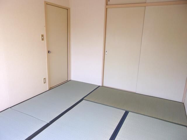 コーポ平澤の和室