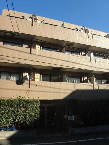 ルーブル新宿西落合Ⅱの外観