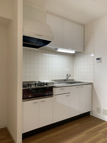 ＫＤＸレジデンス日吉のキッチン|※同タイプ別部屋の参考写真になります