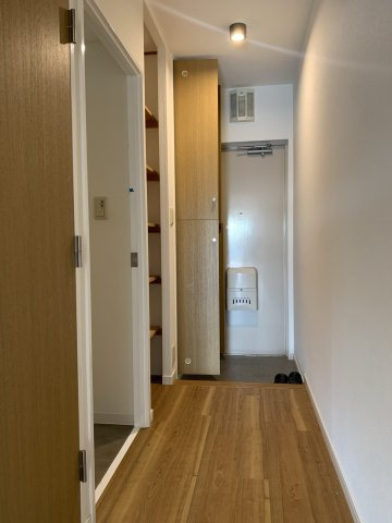 ＫＤＸレジデンス日吉の玄関|※同タイプ別部屋の参考写真になります