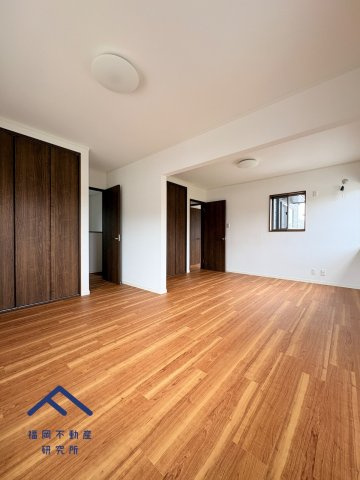 大野城市大城４丁目　戸建ての洋室
