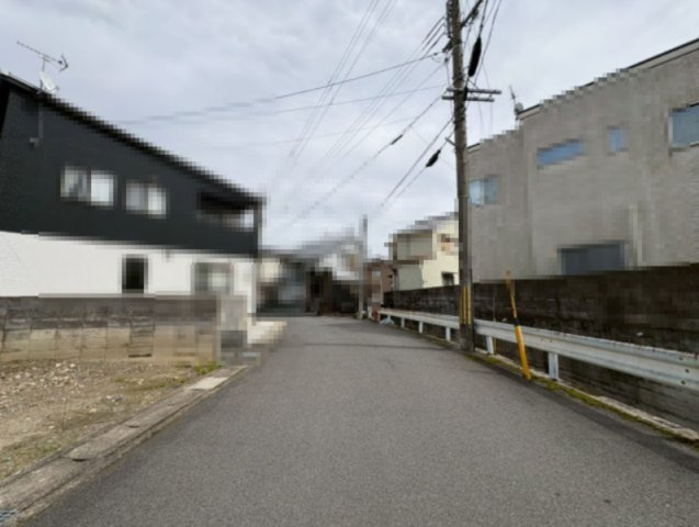 亀岡市篠町柏原の前面道路含む現地写真|周辺には落ち着いた街並みが広がります！